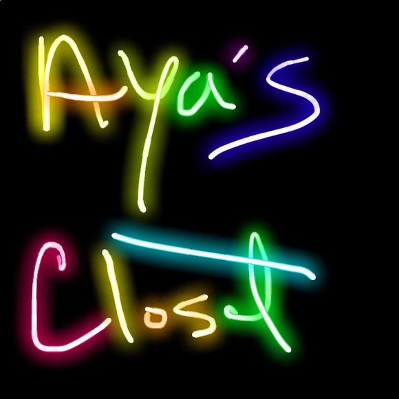 ayascloset1